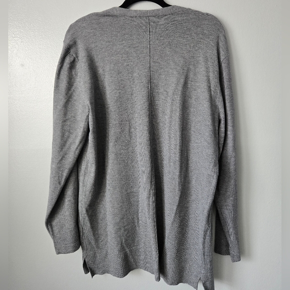 New In Grey Open-Front Women's Cardigan Sweater Size Large - Picture 3 of 7